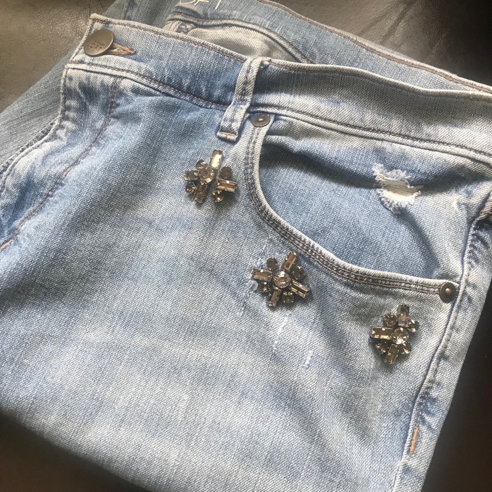 LOFT Distressed Skinny Jeans